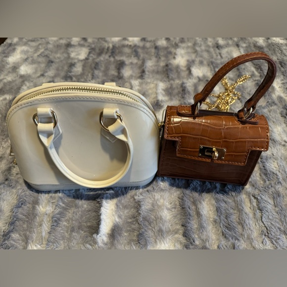 Two mini purses - Picture 2 of 2
